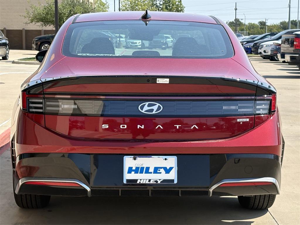 new 2025 Hyundai Sonata Hybrid car, priced at $28,940