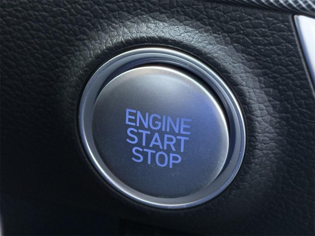 new 2025 Hyundai Sonata Hybrid car, priced at $28,940