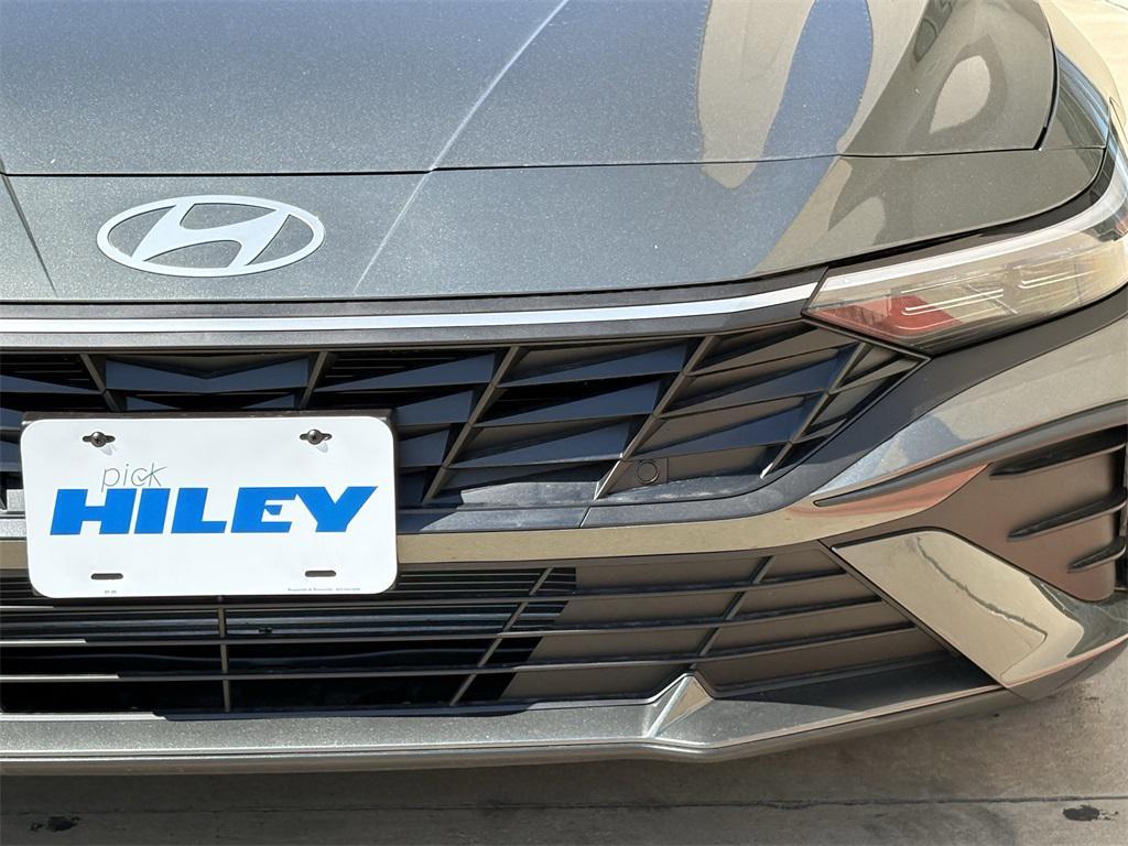 new 2025 Hyundai Elantra car, priced at $19,891