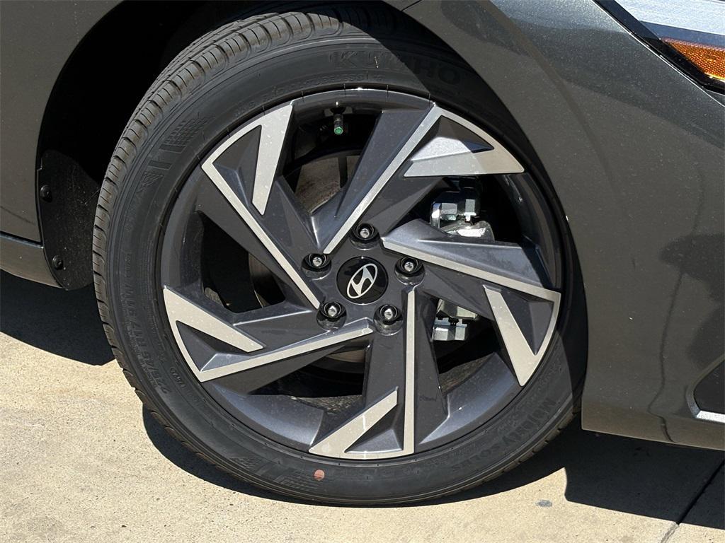 new 2025 Hyundai Elantra car, priced at $19,891