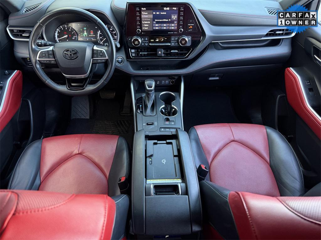 used 2022 Toyota Highlander car, priced at $31,578