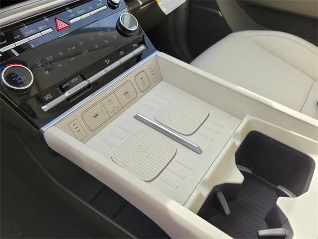 new 2025 Hyundai SANTA FE HEV car, priced at $45,964