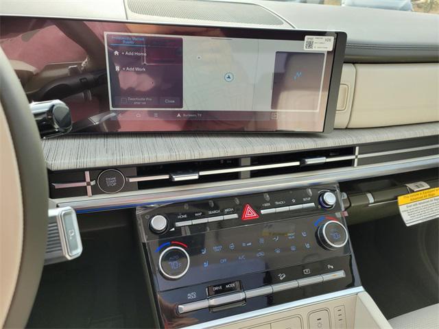 new 2025 Hyundai SANTA FE HEV car, priced at $45,964