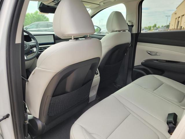 new 2025 Hyundai TUCSON Hybrid car, priced at $42,635