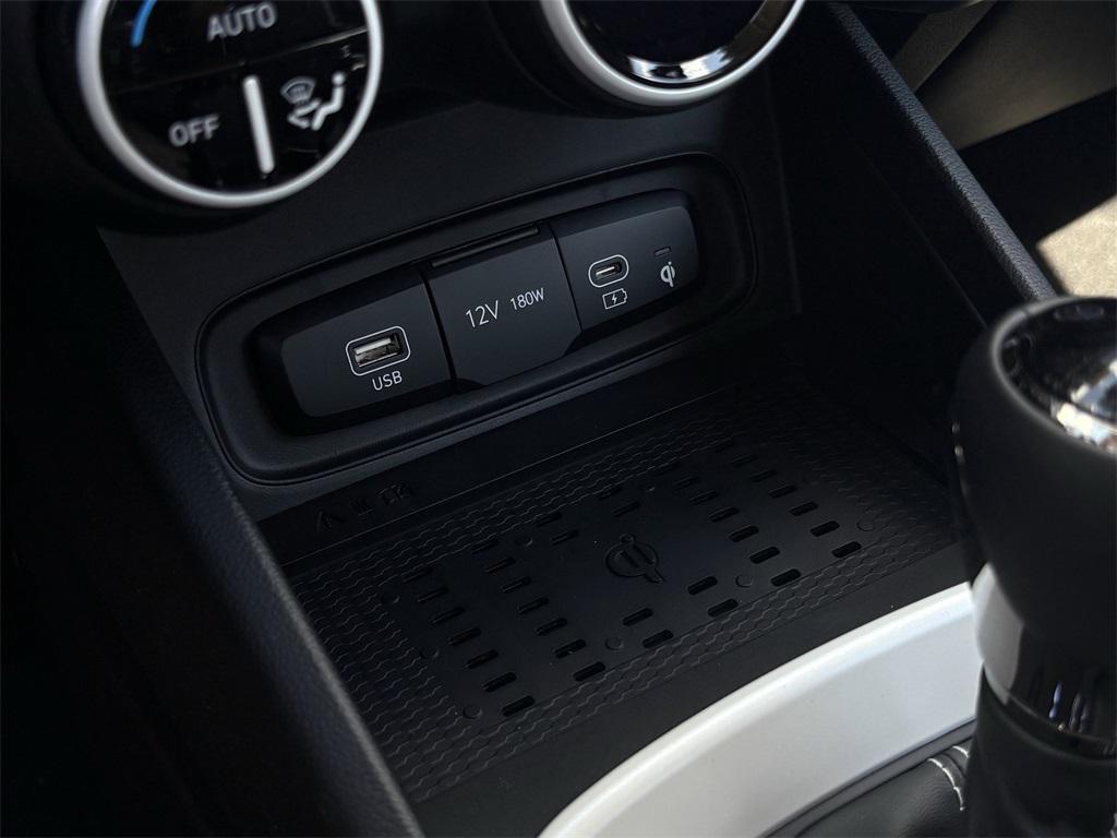 new 2025 Hyundai Venue car, priced at $22,999