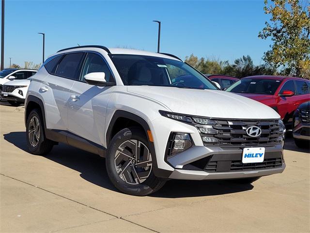 new 2025 Hyundai Tucson Hybrid car, priced at $35,085