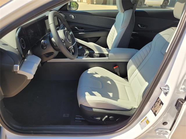 new 2025 Hyundai Elantra car, priced at $29,595