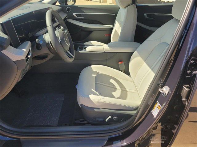 new 2025 Hyundai Sonata Hybrid car, priced at $27,691