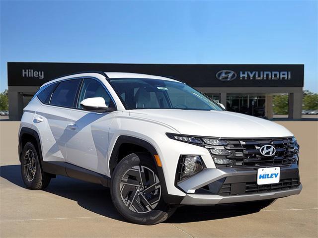 new 2025 Hyundai Tucson Hybrid car, priced at $35,194