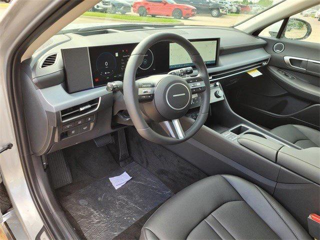 new 2025 Hyundai Sonata Hybrid car, priced at $34,982
