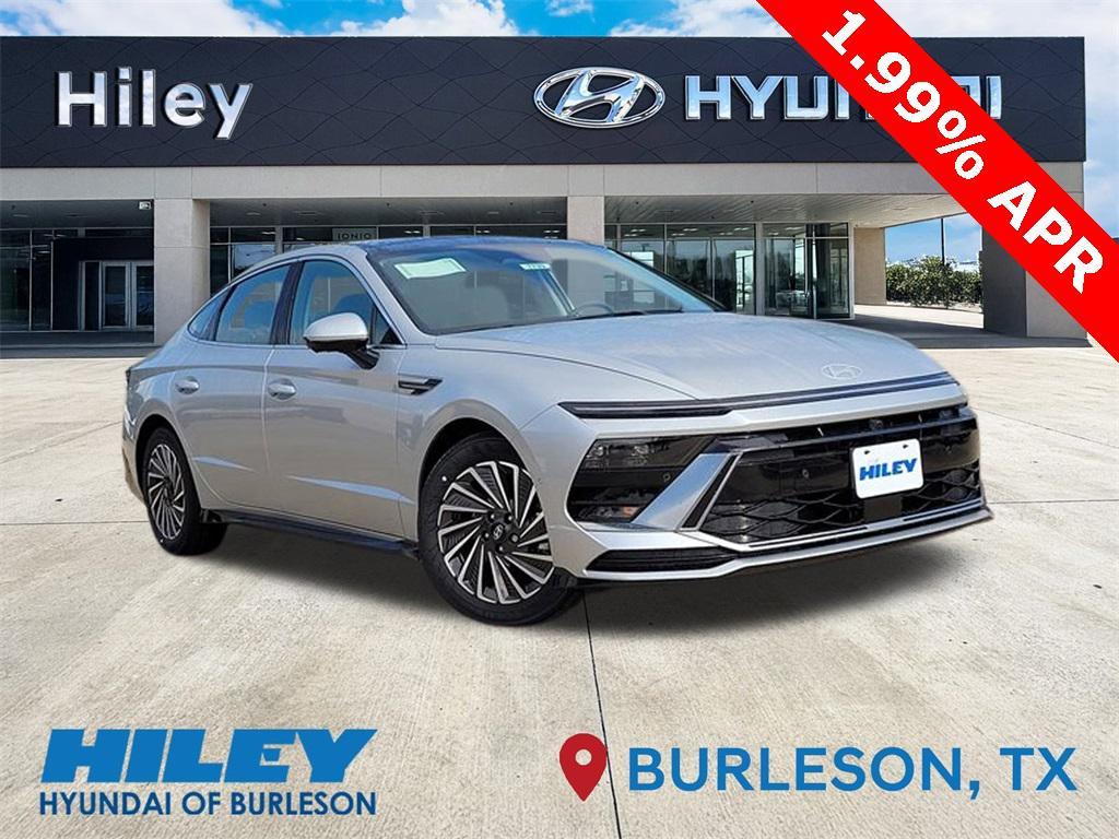 new 2025 Hyundai Sonata Hybrid car, priced at $34,982