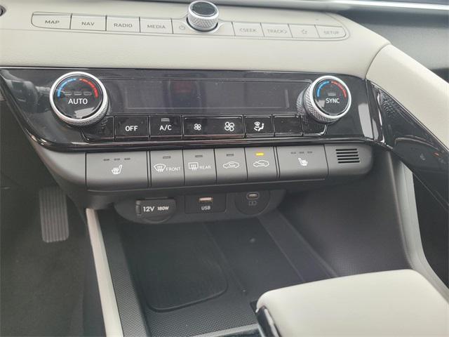 new 2025 Hyundai Elantra car, priced at $27,305