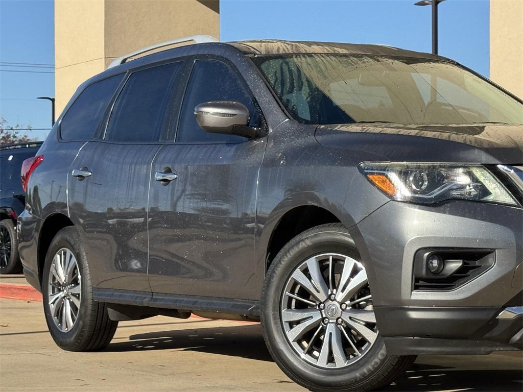 used 2020 Nissan Pathfinder car, priced at $10,895