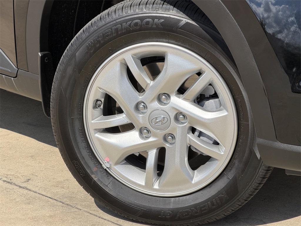new 2025 Hyundai Venue car, priced at $19,991
