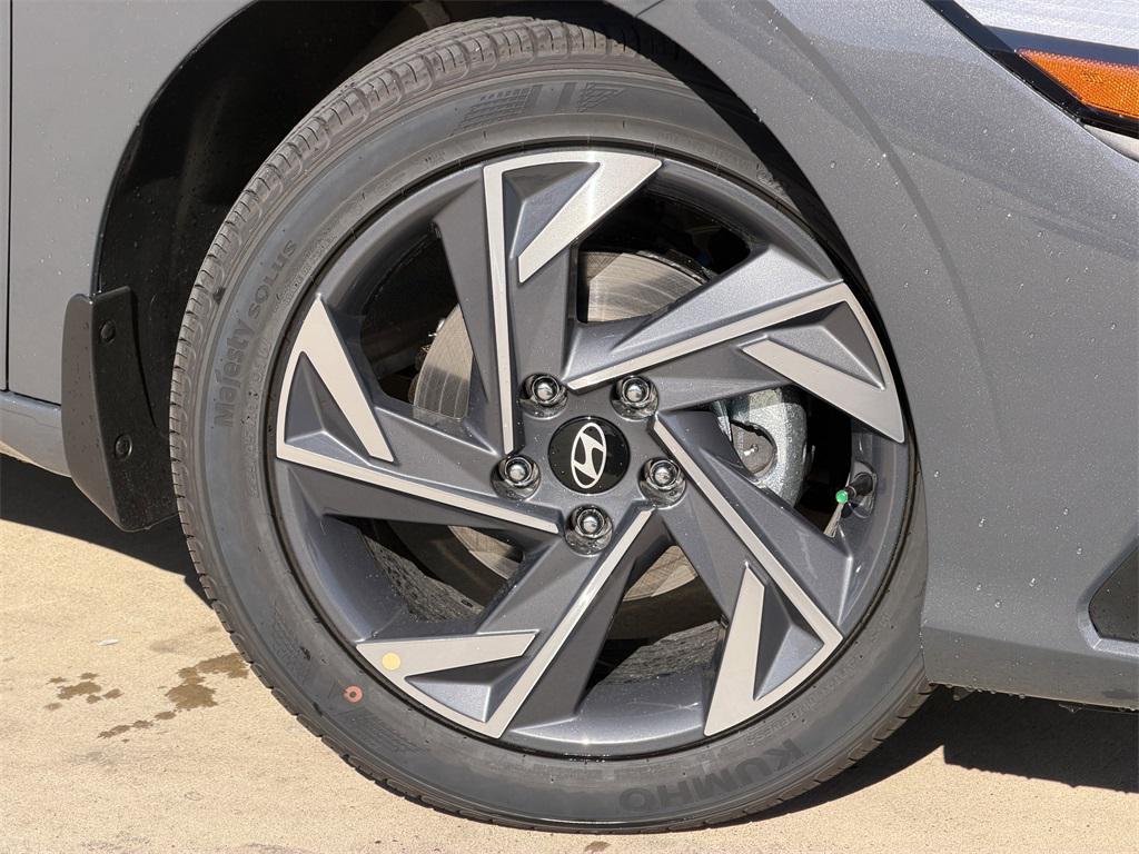 new 2025 Hyundai Elantra car, priced at $23,794