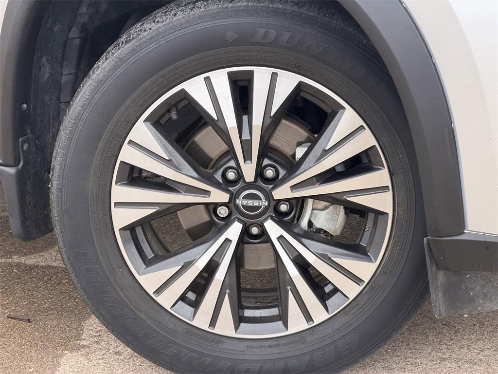 used 2023 Nissan Rogue car, priced at $19,892