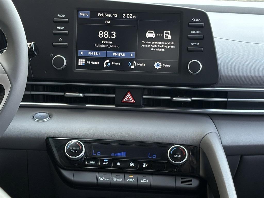 new 2025 Hyundai Elantra car, priced at $20,691