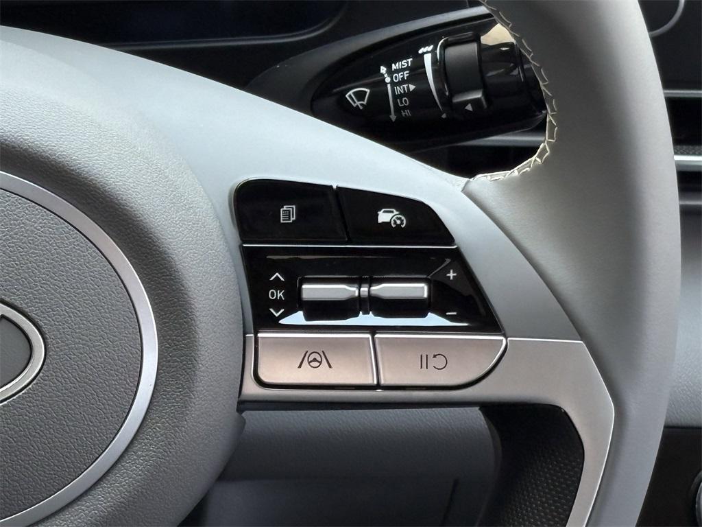 new 2025 Hyundai Elantra car, priced at $20,691