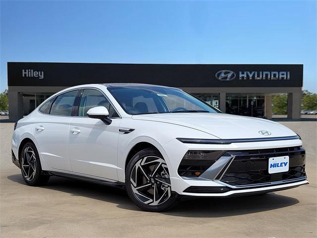 new 2024 Hyundai Sonata car, priced at $29,823