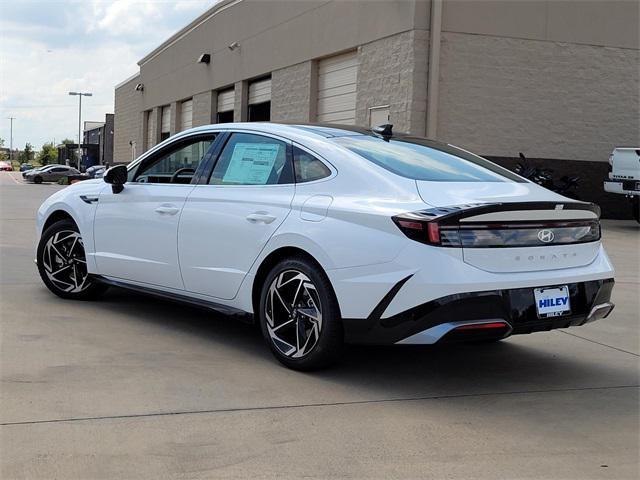 new 2024 Hyundai Sonata car, priced at $29,823