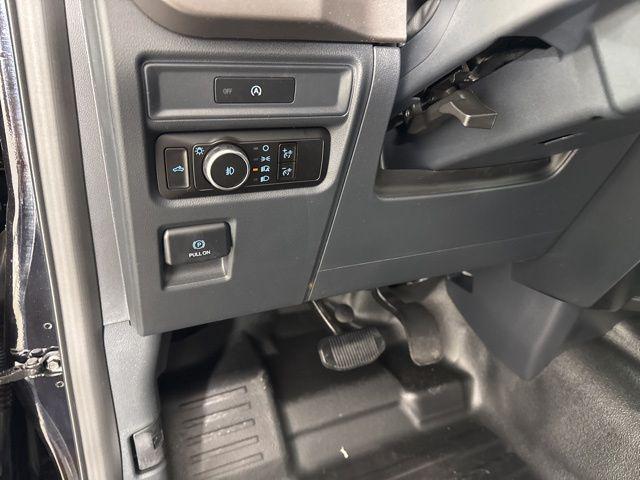 new 2025 Ford F-150 car, priced at $44,401
