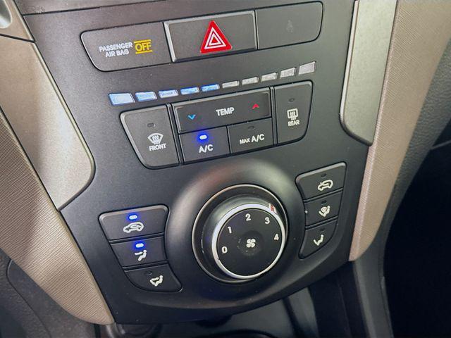 used 2018 Hyundai Santa Fe Sport car, priced at $10,500