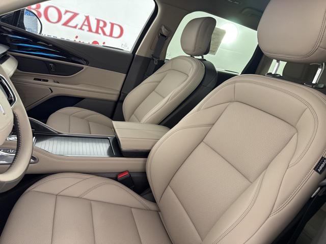 new 2025 Lincoln Nautilus car, priced at $54,130