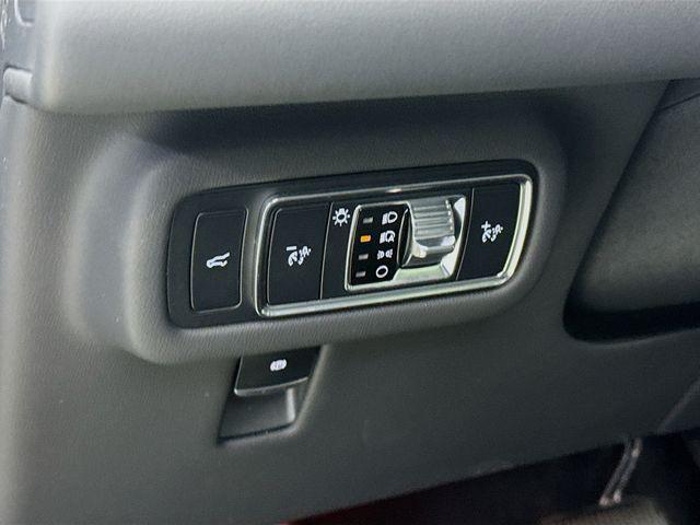 used 2024 Lincoln Nautilus car, priced at $52,000