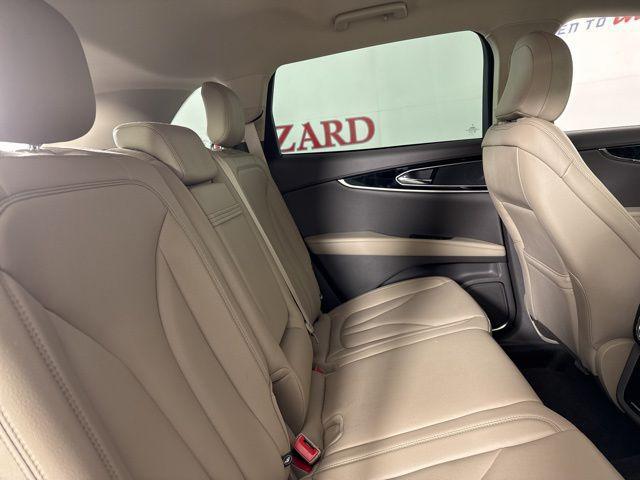 used 2023 Lincoln Nautilus car, priced at $35,000