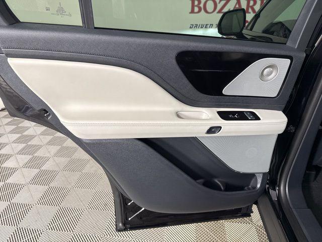 new 2025 Lincoln Aviator car, priced at $75,734