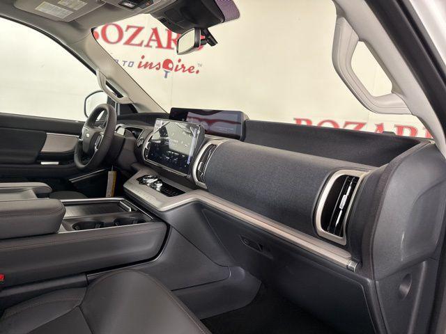 new 2025 Ford Expedition Max car, priced at $69,374