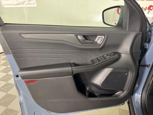 new 2025 Ford Escape car, priced at $28,706