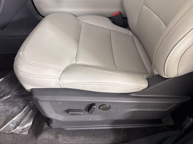 new 2025 Ford Expedition Max car, priced at $71,424