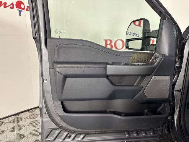 new 2025 Ford F-250 car, priced at $84,956