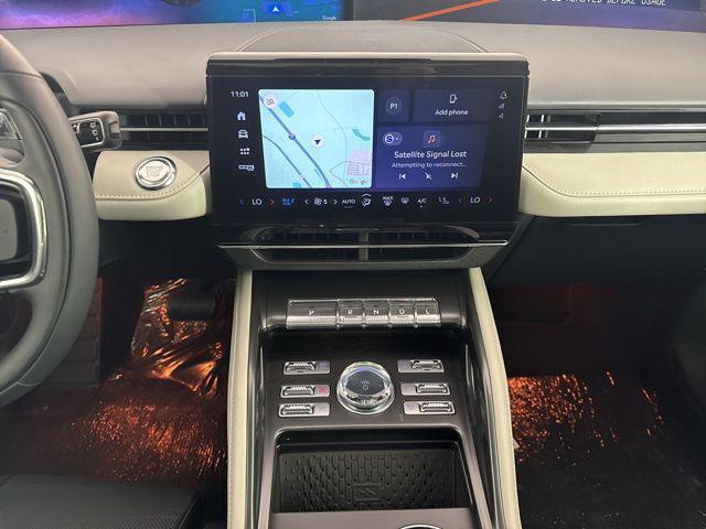 new 2025 Lincoln Nautilus car, priced at $64,087