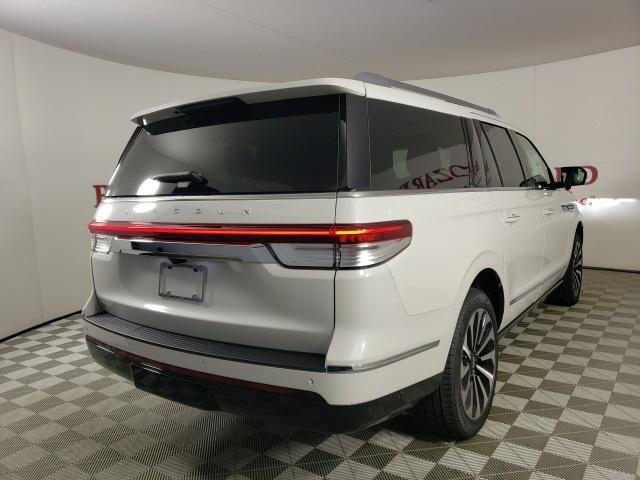 new 2024 Lincoln Navigator car, priced at $105,346