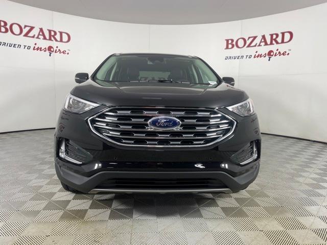 new 2024 Ford Edge car, priced at $40,074