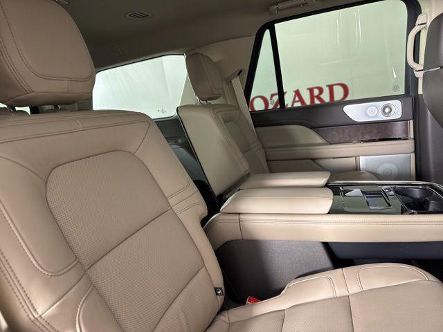new 2024 Lincoln Navigator car, priced at $86,826