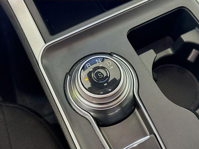 used 2022 Ford Edge car, priced at $16,000