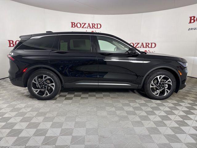 new 2025 Lincoln Nautilus car, priced at $51,046