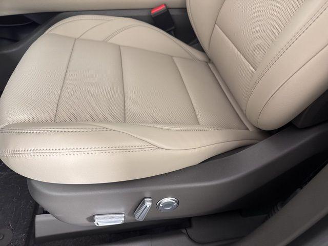 new 2025 Lincoln Nautilus car, priced at $57,667