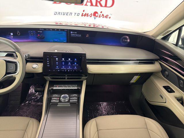 new 2025 Lincoln Nautilus car, priced at $57,667
