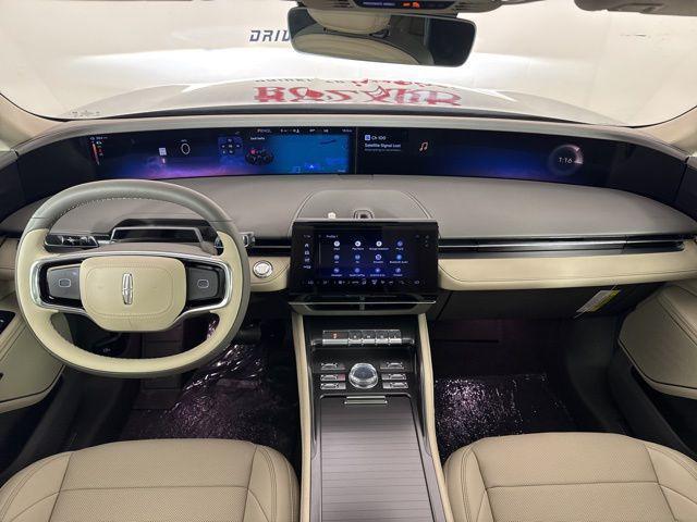 new 2025 Lincoln Nautilus car, priced at $57,667