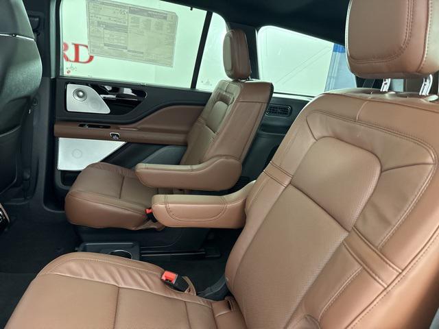 new 2025 Lincoln Aviator car, priced at $81,450