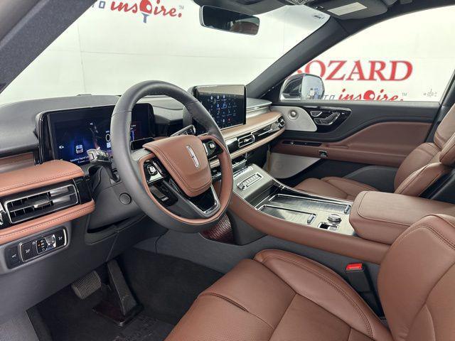 new 2025 Lincoln Aviator car, priced at $71,305