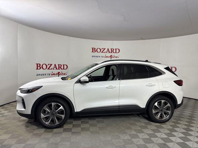 used 2023 Ford Escape car, priced at $28,000