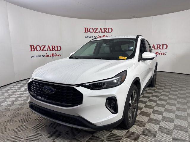 used 2023 Ford Escape car, priced at $28,000