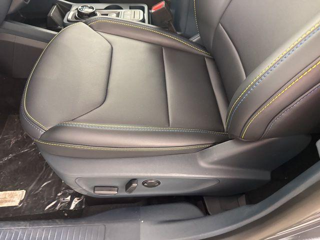 new 2025 Ford Maverick car, priced at $37,235