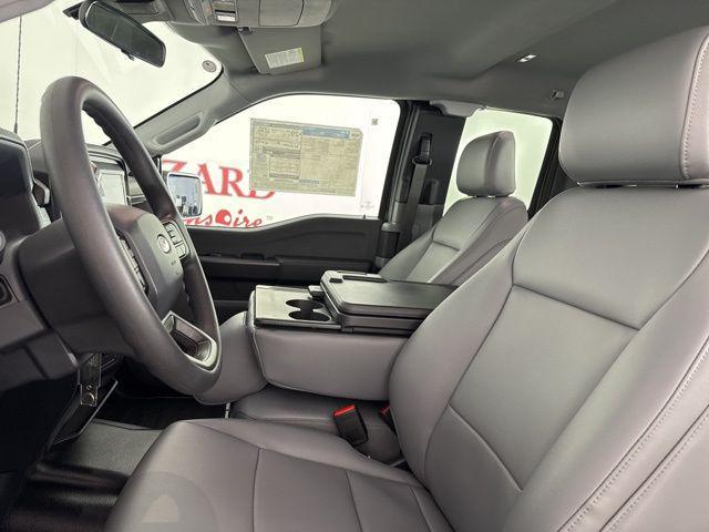 new 2025 Ford F-150 car, priced at $44,401