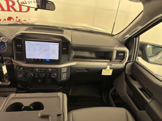 new 2025 Ford F-150 car, priced at $44,401